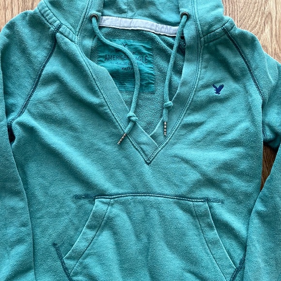 Y2K American Eagle sage green hooded sweatshirt  (Size xs) - Picture 4 of 4
